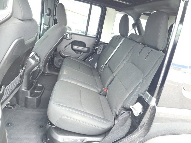 Used 2025 Jeep Wrangler Unlimited Rubicon 4xe w/ Safety Group image 36