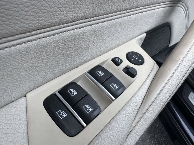Used 2023 BMW 540i xDrive w/ M Sport Package AWD/4WD image 23