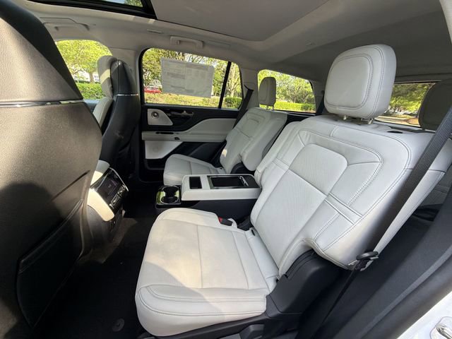 New 2026 Lincoln Aviator Reserve AWD/4WD image 23