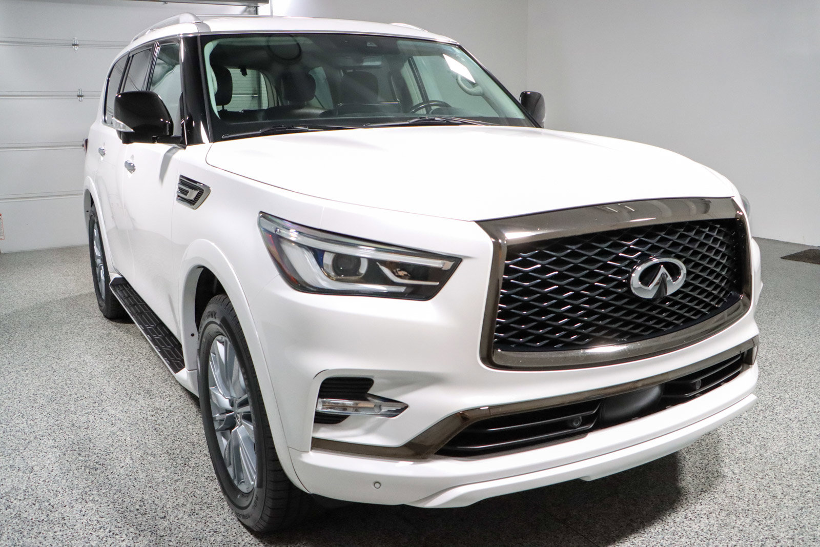 Used 2022 INFINITI QX80 Premium Select w/ Cargo Package image 5