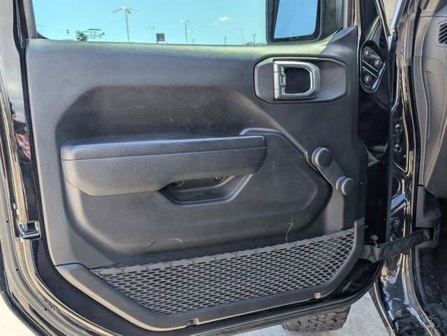 Used 2023 Jeep Gladiator Sport image 10