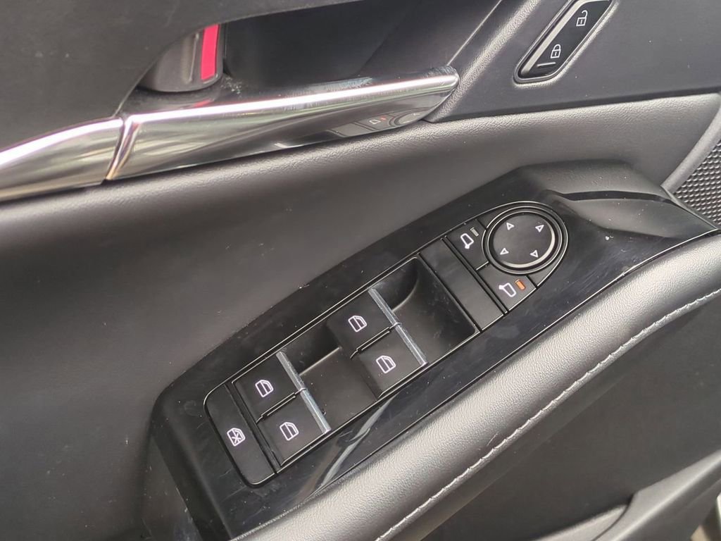 Certified 2021 MAZDA CX-30 AWD 2.5 S w/ Preferred Package image 12