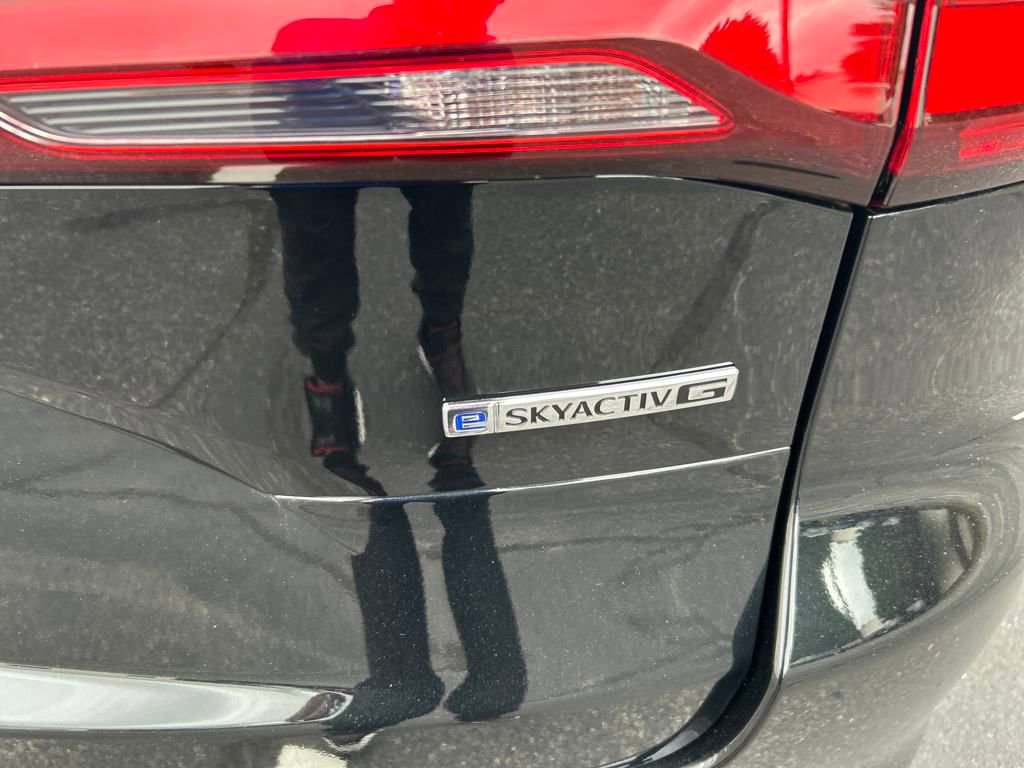 Certified 2025 MAZDA CX-90 3.3 Turbo w/ Premium Plus Pkg image 12