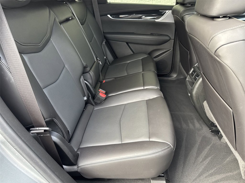 Certified 2025 Cadillac XT5 Premium Luxury image 15