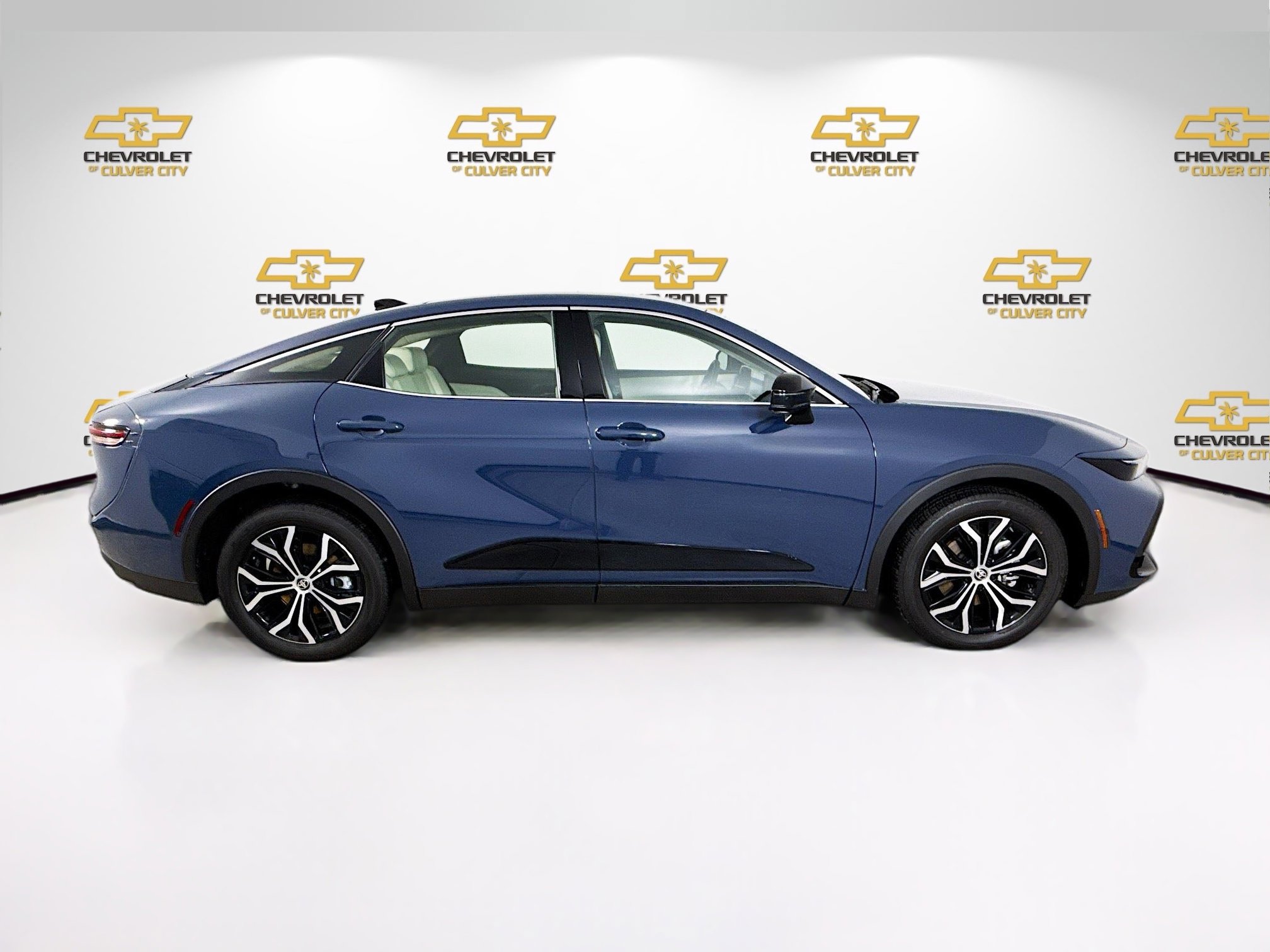 Used 2026 Toyota Crown Nightshade image 8