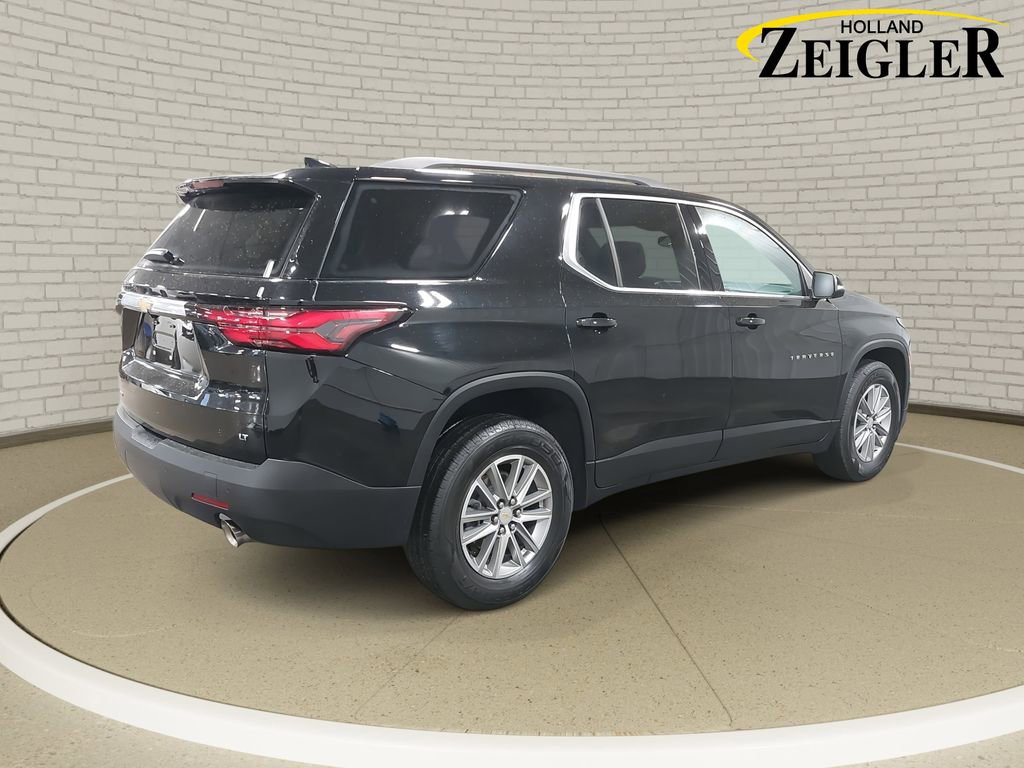 Used 2022 Chevrolet Traverse LT image 5