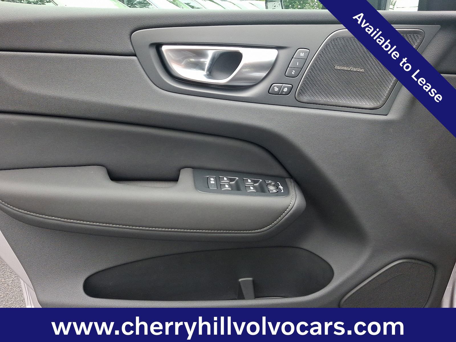 Certified 2026 Volvo XC60 B5 Plus w/ Protection Package Premier image 13