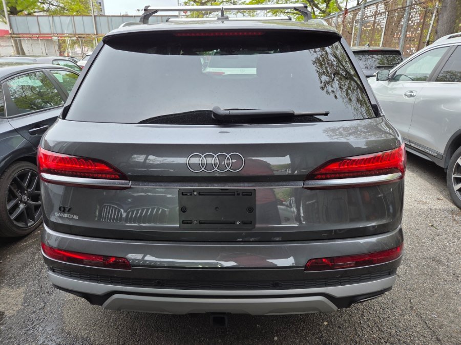 Used 2025 Audi Q7 3.0T Prestige w/ Prestige Package AWD/4WD image 5
