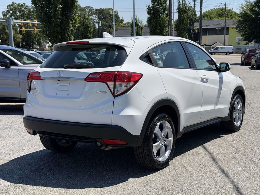 Used 2020 Honda HR-V LX image 19