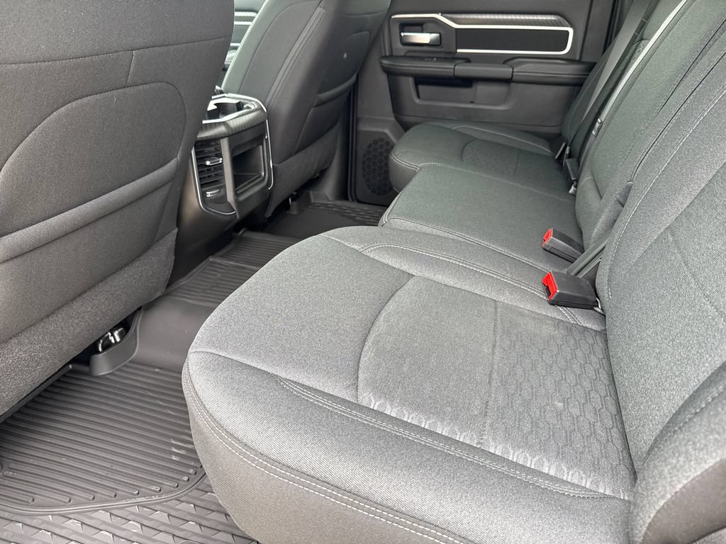New 2026 RAM 2500 Big Horn AWD/4WD image 17