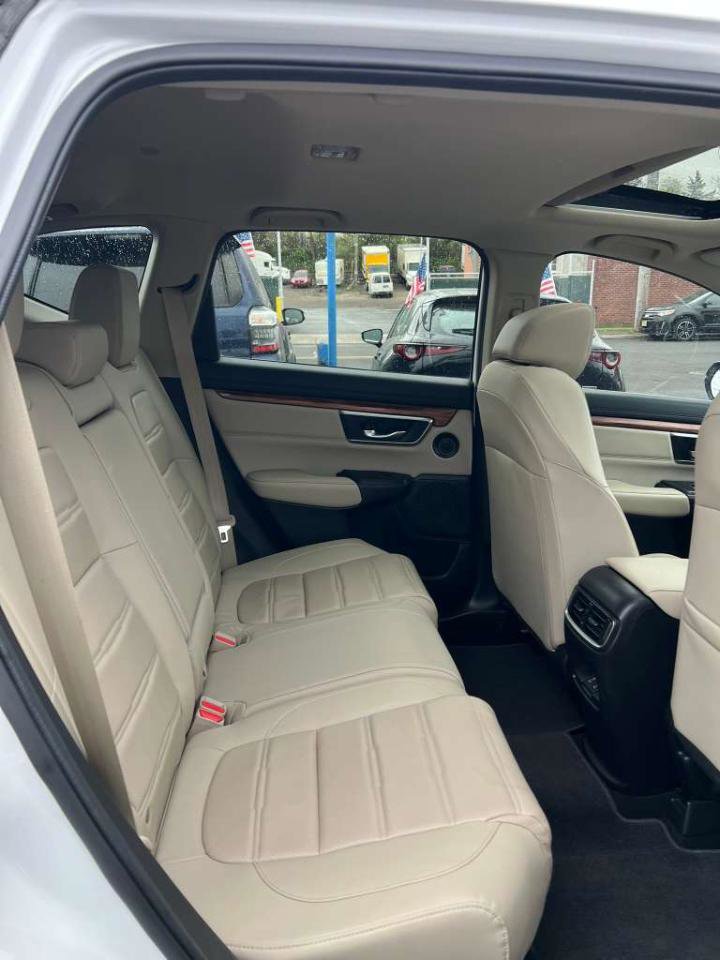 Used 2019 Honda CR-V Touring image 31