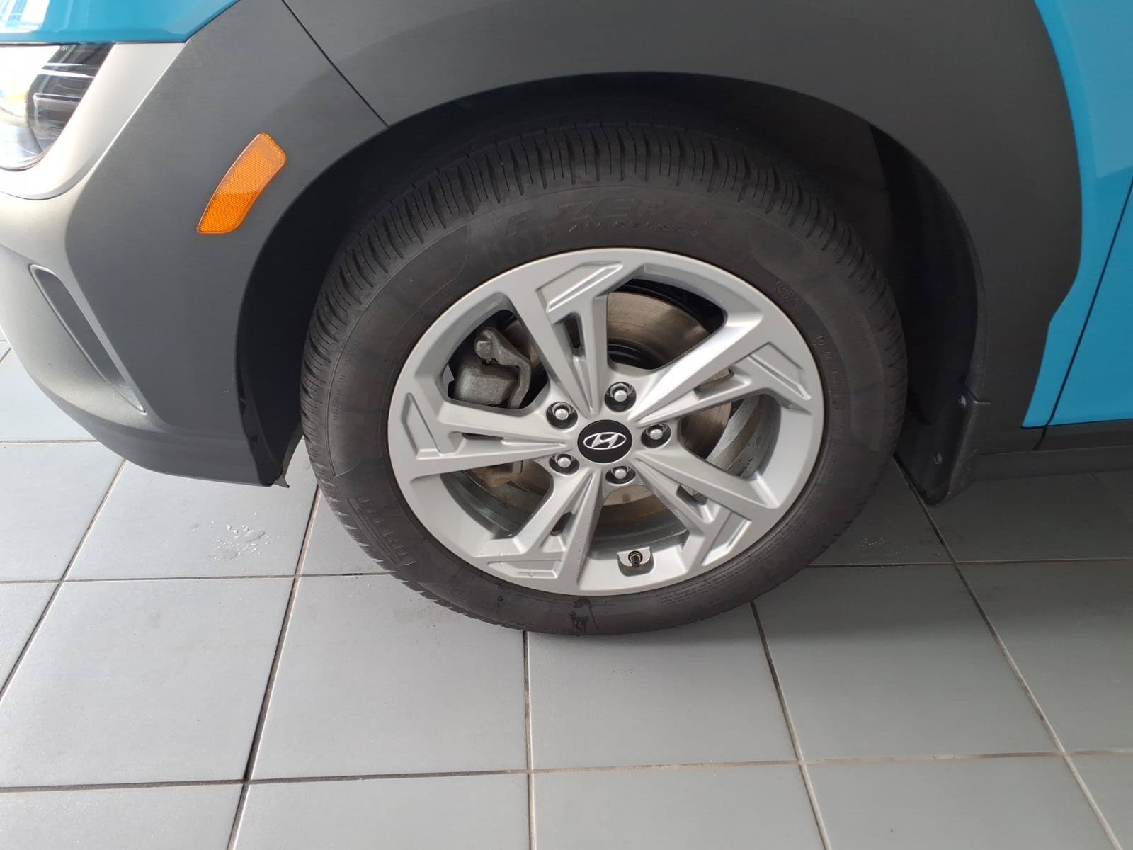 Used 2023 Hyundai Kona SEL w/ Cargo Package AWD/4WD image 9