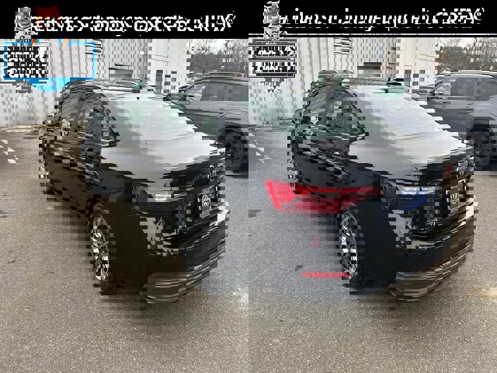 Certified 2024 Volkswagen Jetta SE image 5