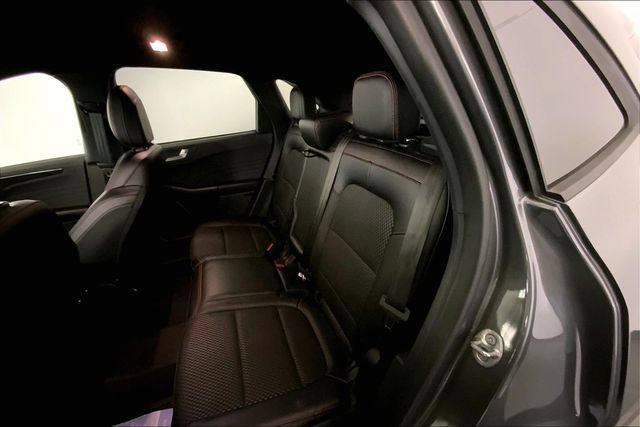 Used 2024 Ford Escape ST-Line w/ Tech Pack #1 FWD image 12
