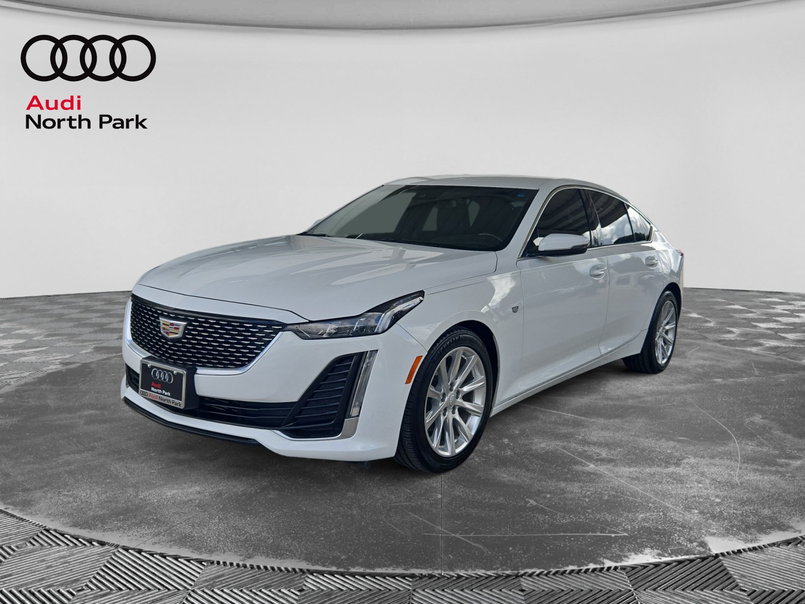 Used 2023 Cadillac CT5 Luxury w/ Cold Weather Package RWD image 1