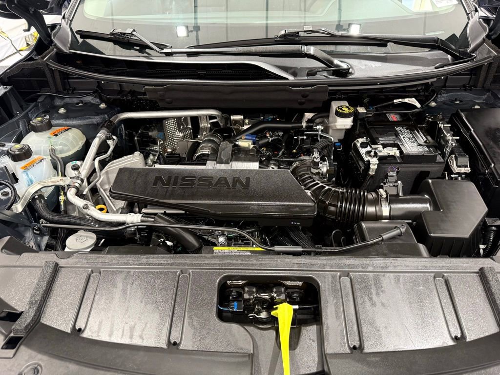 Used 2026 Nissan Rogue SL image 9