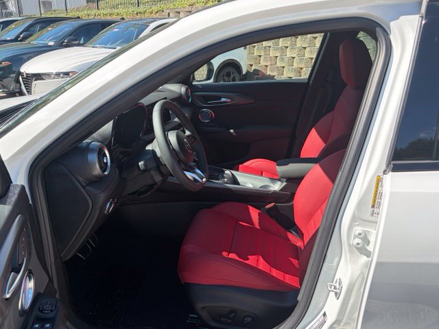 New 2026 Alfa Romeo Tonale w/ Red Premium Package AWD/4WD image 19