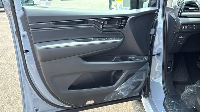 New 2026 Honda Odyssey Touring image 9