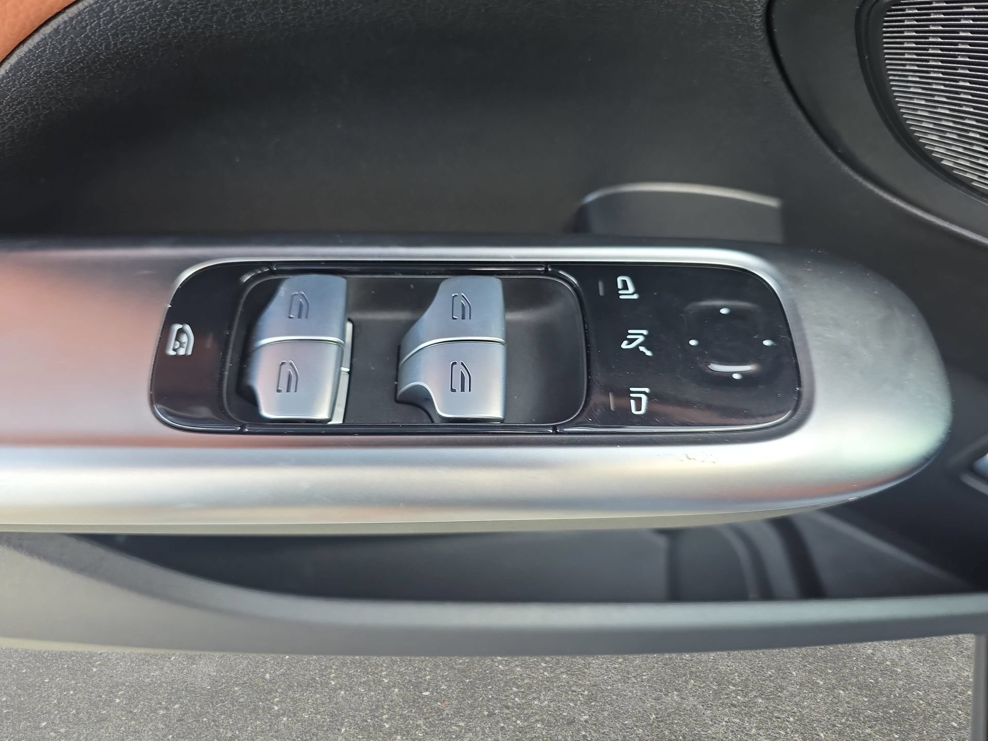 Used 2023 Mercedes-Benz C 300 Sedan image 27