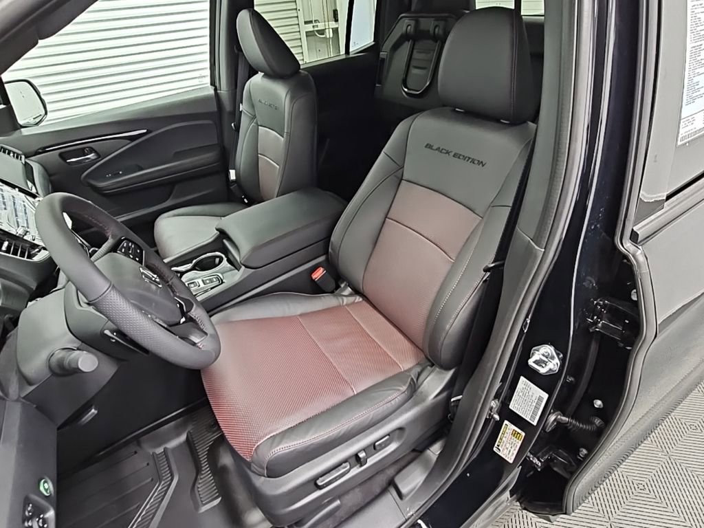 New 2026 Honda Ridgeline Black Edition image 30