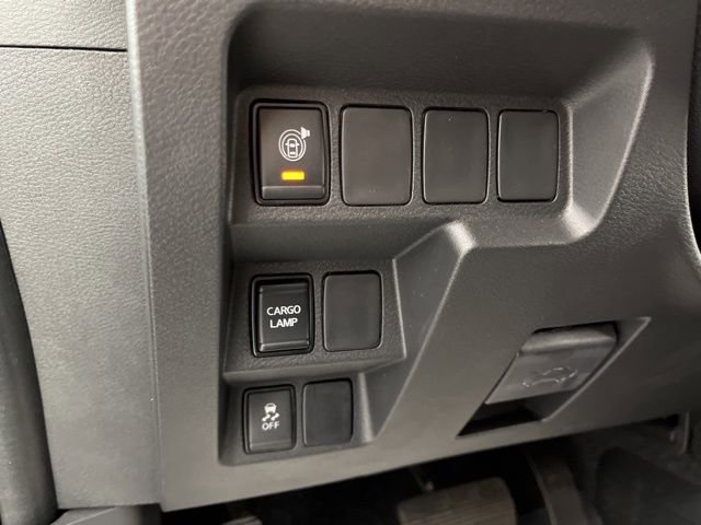 Used 2024 Nissan Frontier S w/ Technology Package image 30