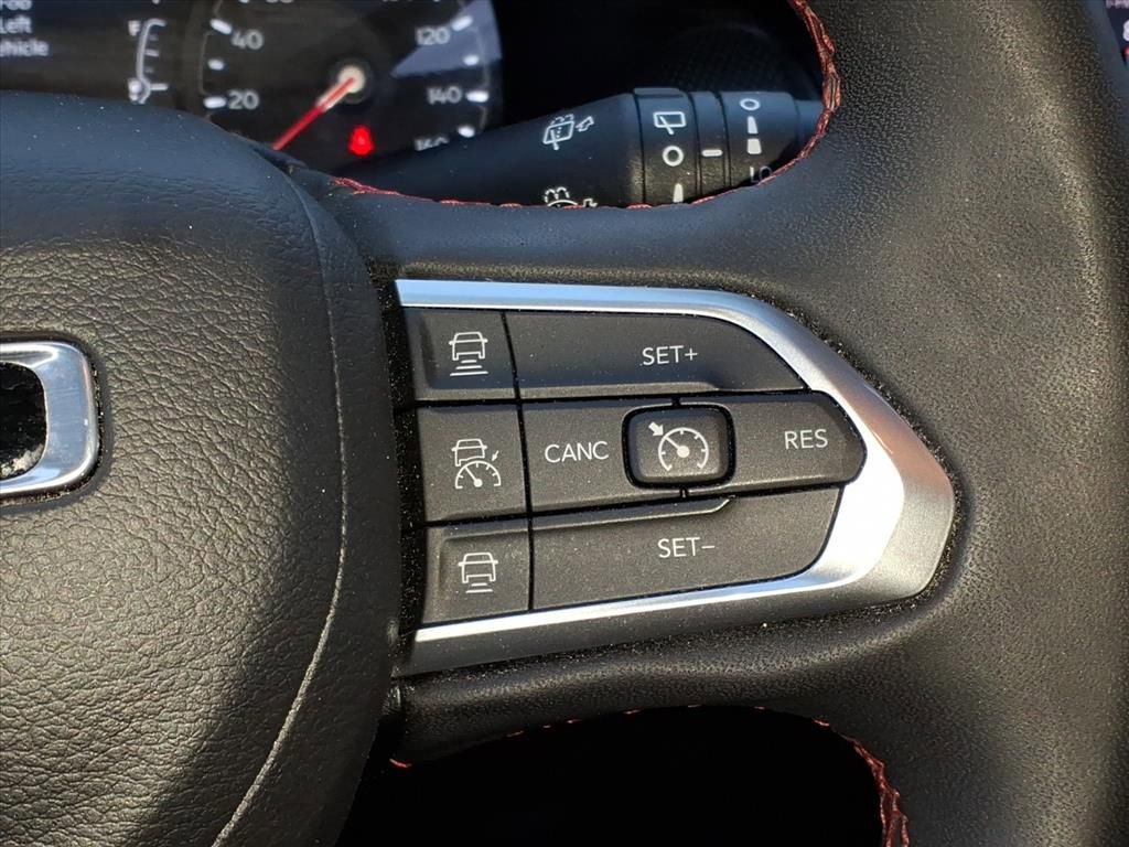 Used 2022 Jeep Compass Trailhawk image 20