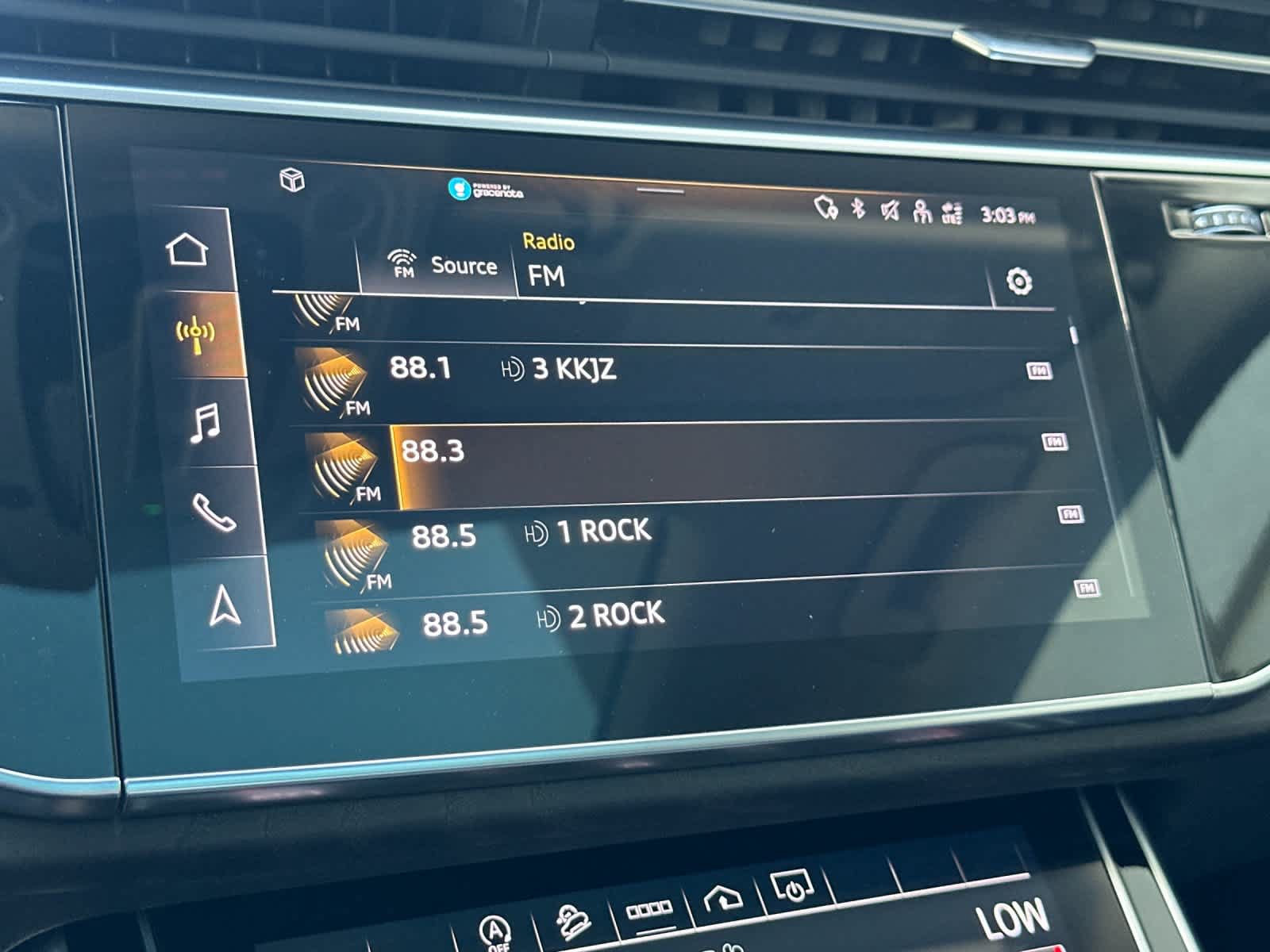 Used 2023 Audi Q8 Premium w/ Convenience Package AWD/4WD image 18