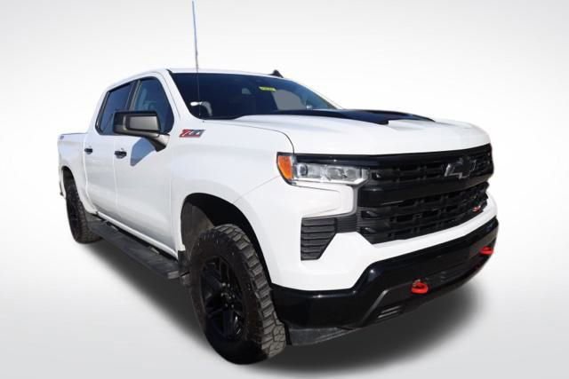 Used 2024 Chevrolet Silverado 1500 LT Trail Boss w/ Protection Package image 2