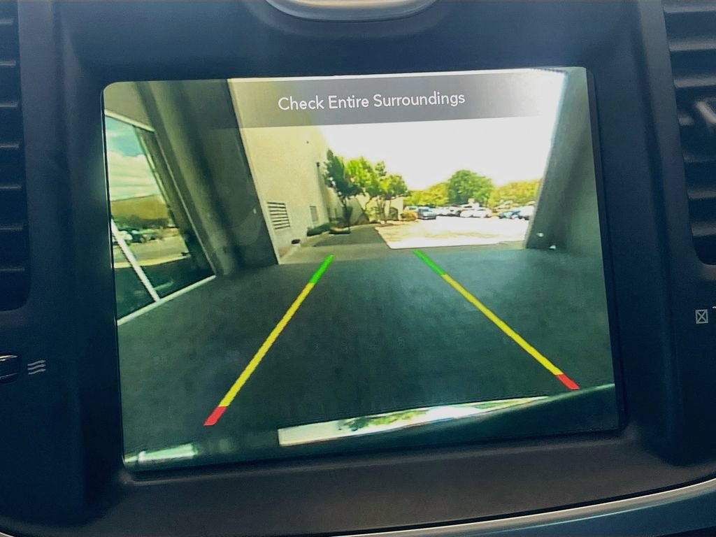 Used 2020 Chrysler 300 Touring RWD image 13
