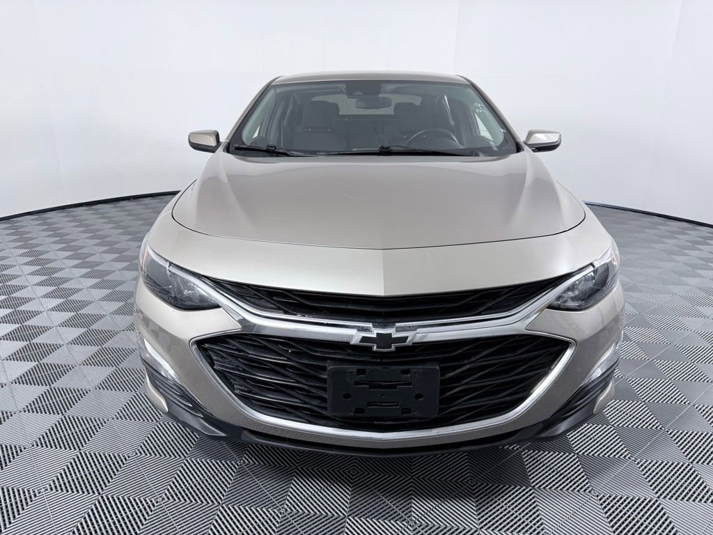 Used 2024 Chevrolet Malibu RS image 3