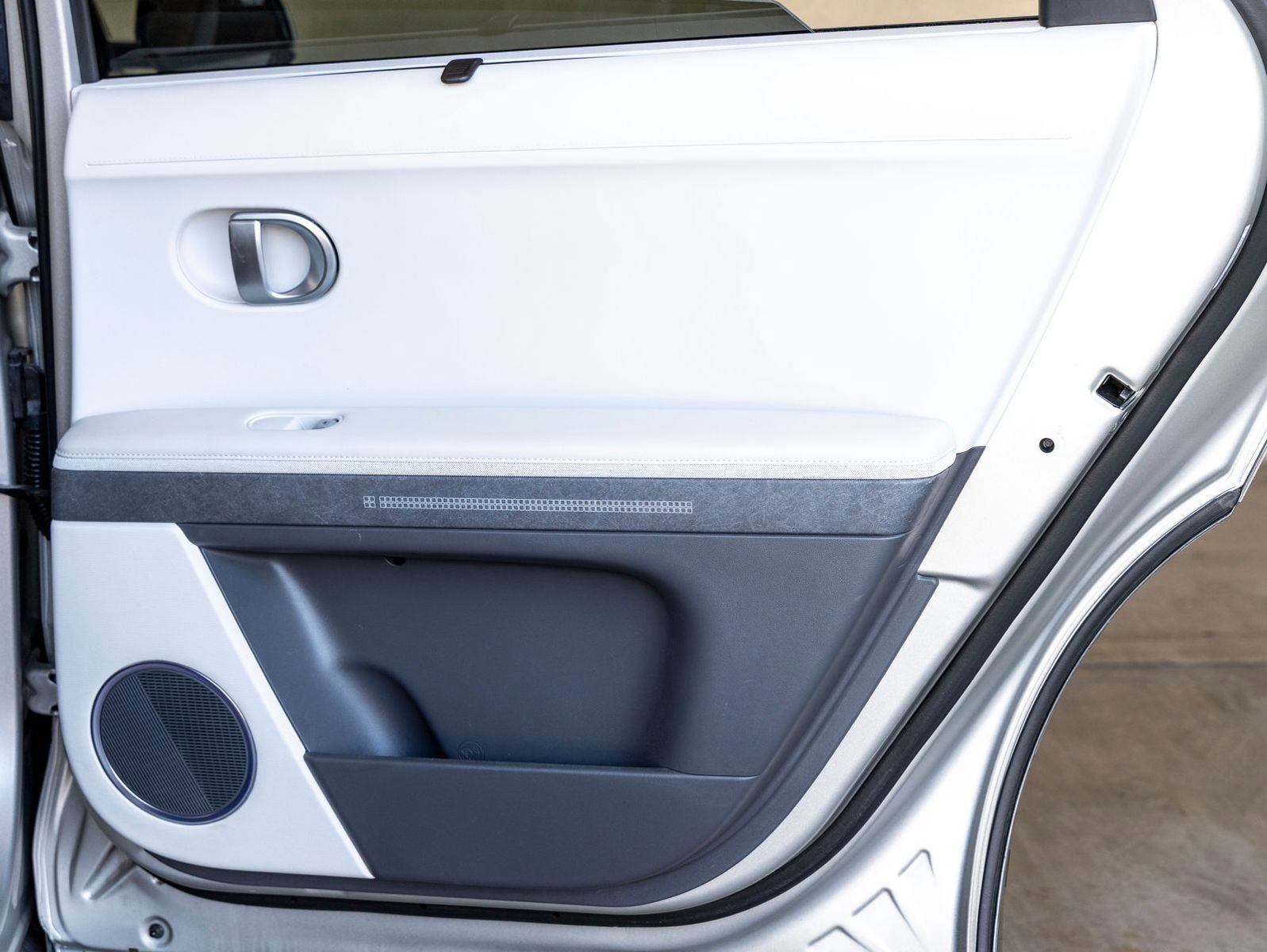 Used 2023 Hyundai Ioniq 5 Limited w/ Cargo Package RWD image 23