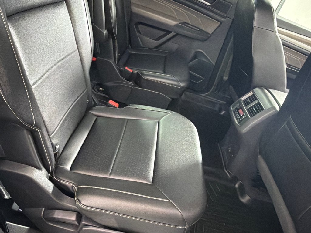 Used 2021 Volkswagen Atlas SEL AWD/4WD image 23