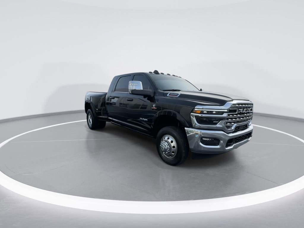 Used 2025 RAM 3500 Longhorn AWD/4WD image 3