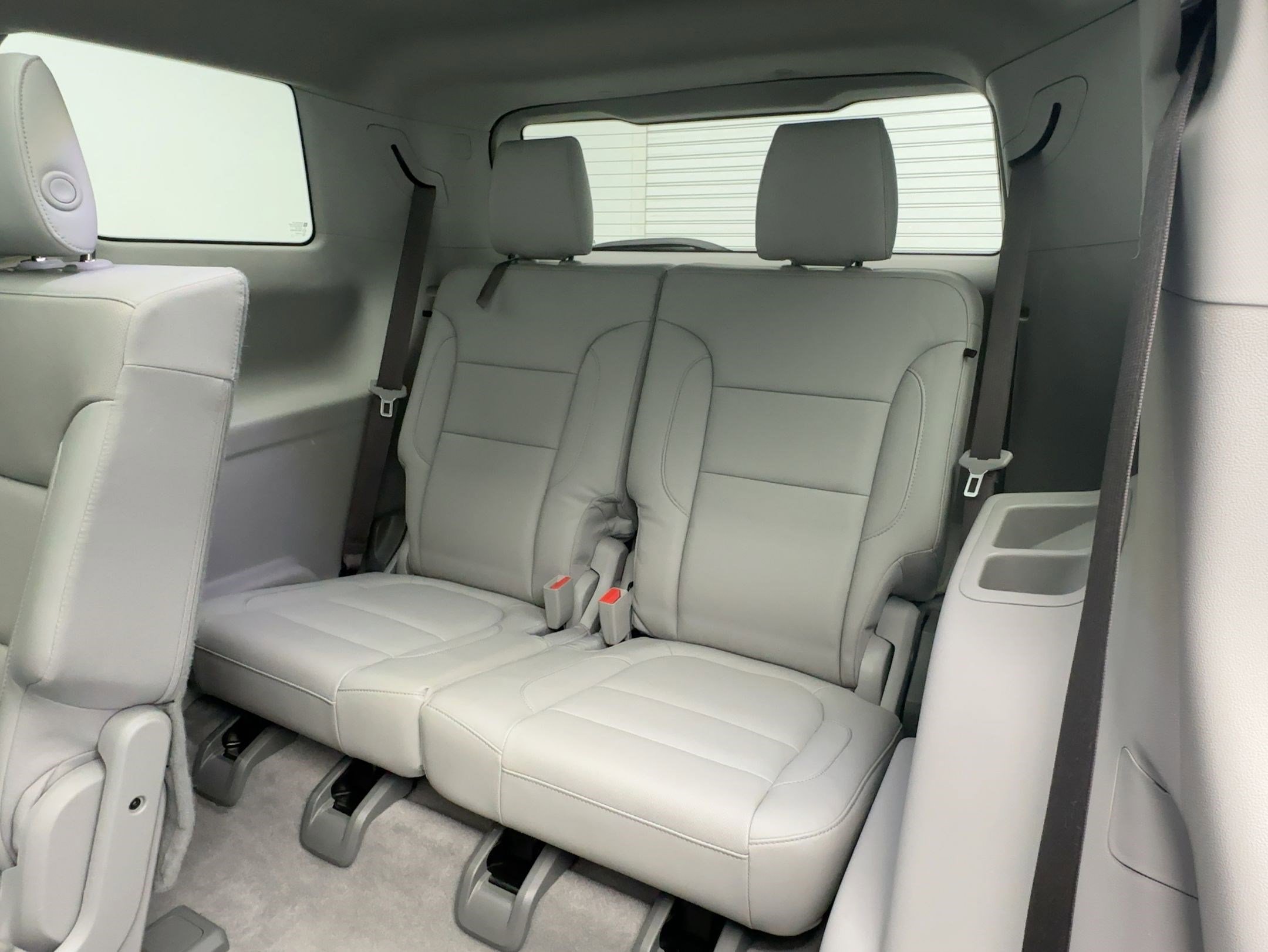 Used 2019 GMC Acadia SLT image 32