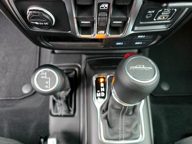New 2026 Jeep Gladiator Sport AWD/4WD image 15