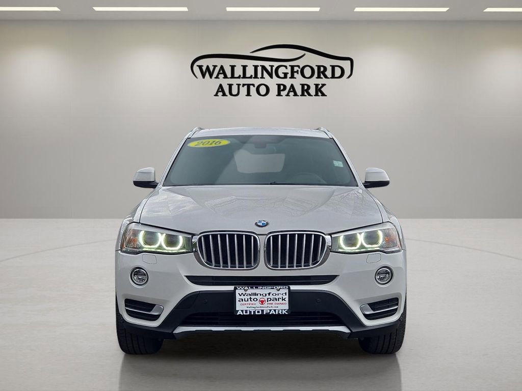 Used 2016 BMW X3 xDrive28i AWD/4WD image 2