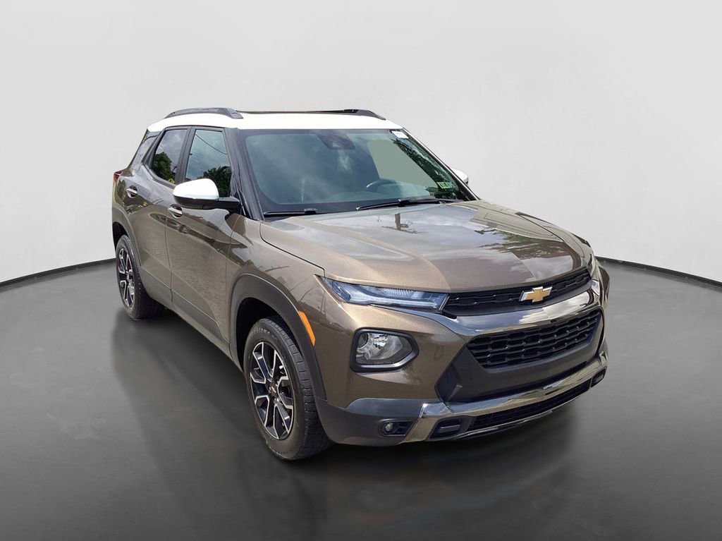 Used 2021 Chevrolet TrailBlazer ACTIV w/ Sun and Liftgate Package AWD/4WD image 3