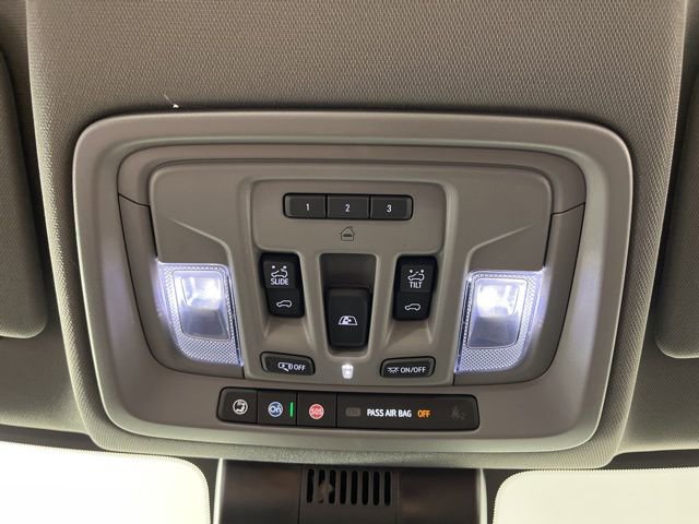 Used 2026 Chevrolet Silverado 2500 LTZ w/ LTZ Premium Package image 33