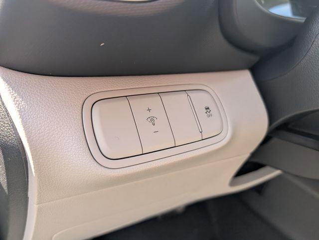 New 2026 Hyundai Venue SEL image 17