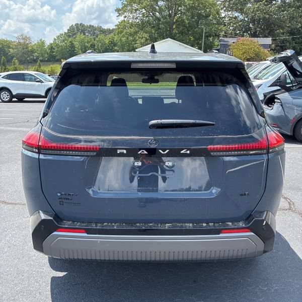 Used 2026 Toyota RAV4 SE w/ Convenience Package AWD/4WD image 6