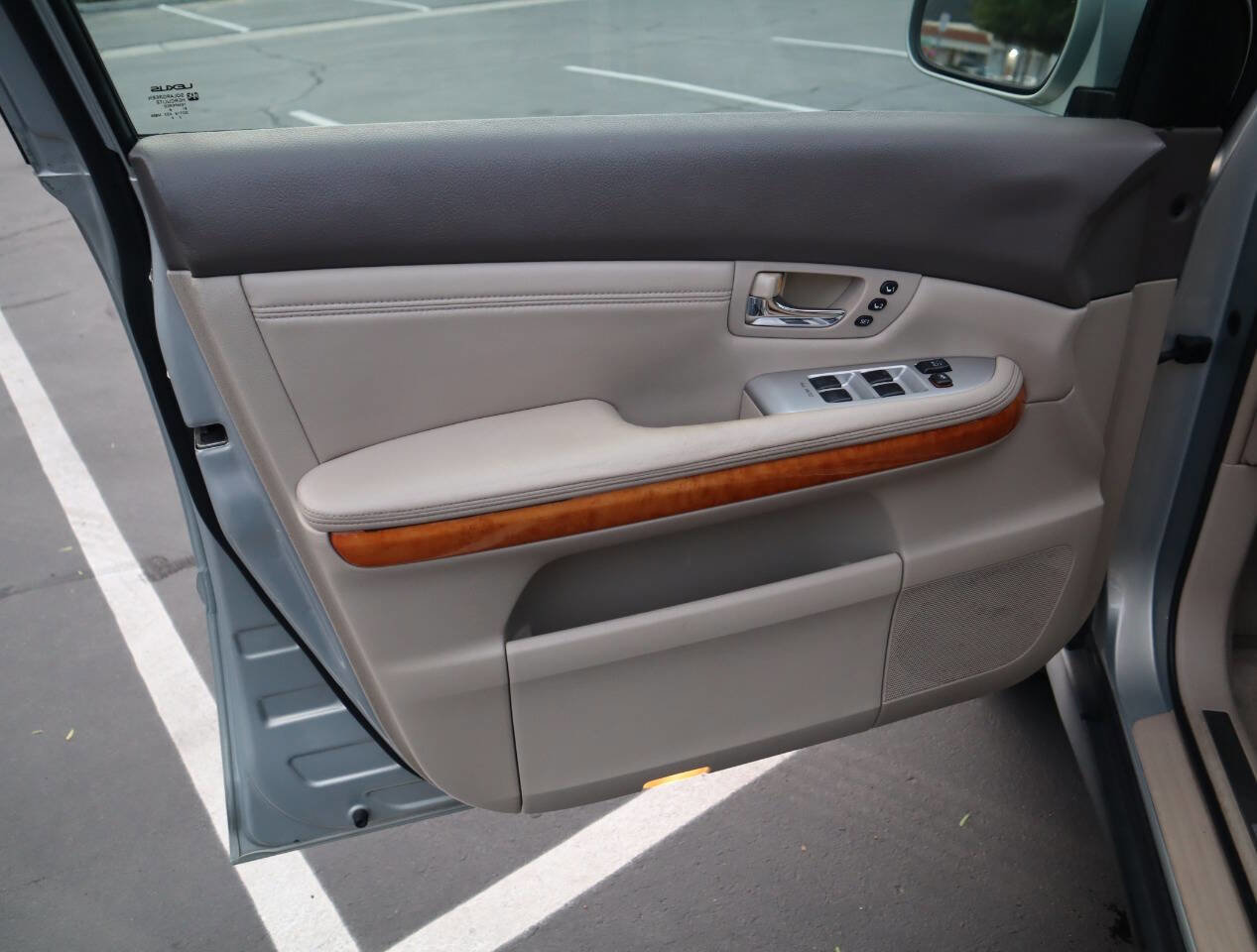 Used 2009 Lexus RX 350 2WD image 23