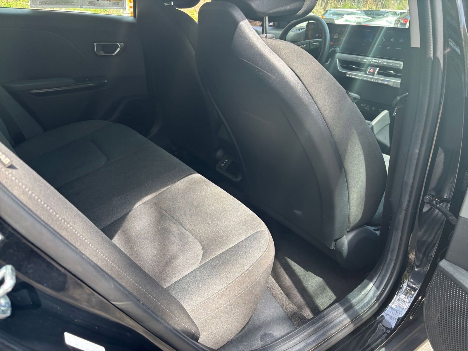 Used 2025 Kia K4 FWD image 39