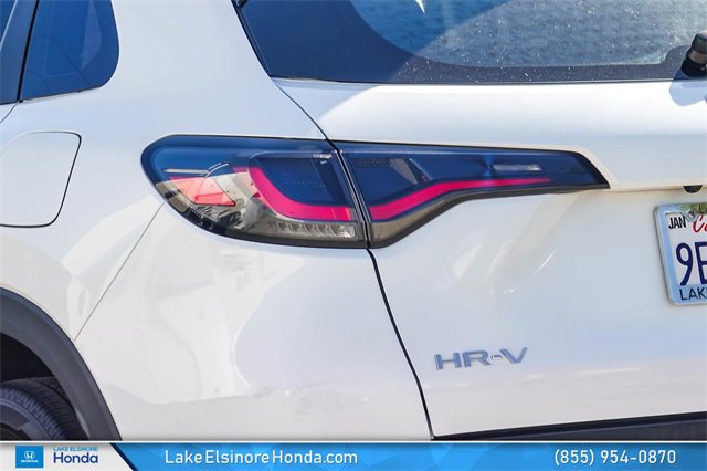 Used 2023 Honda HR-V LX image 12