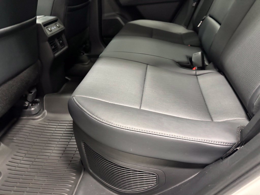 Used 2026 Toyota RAV4 Limited AWD/4WD image 40