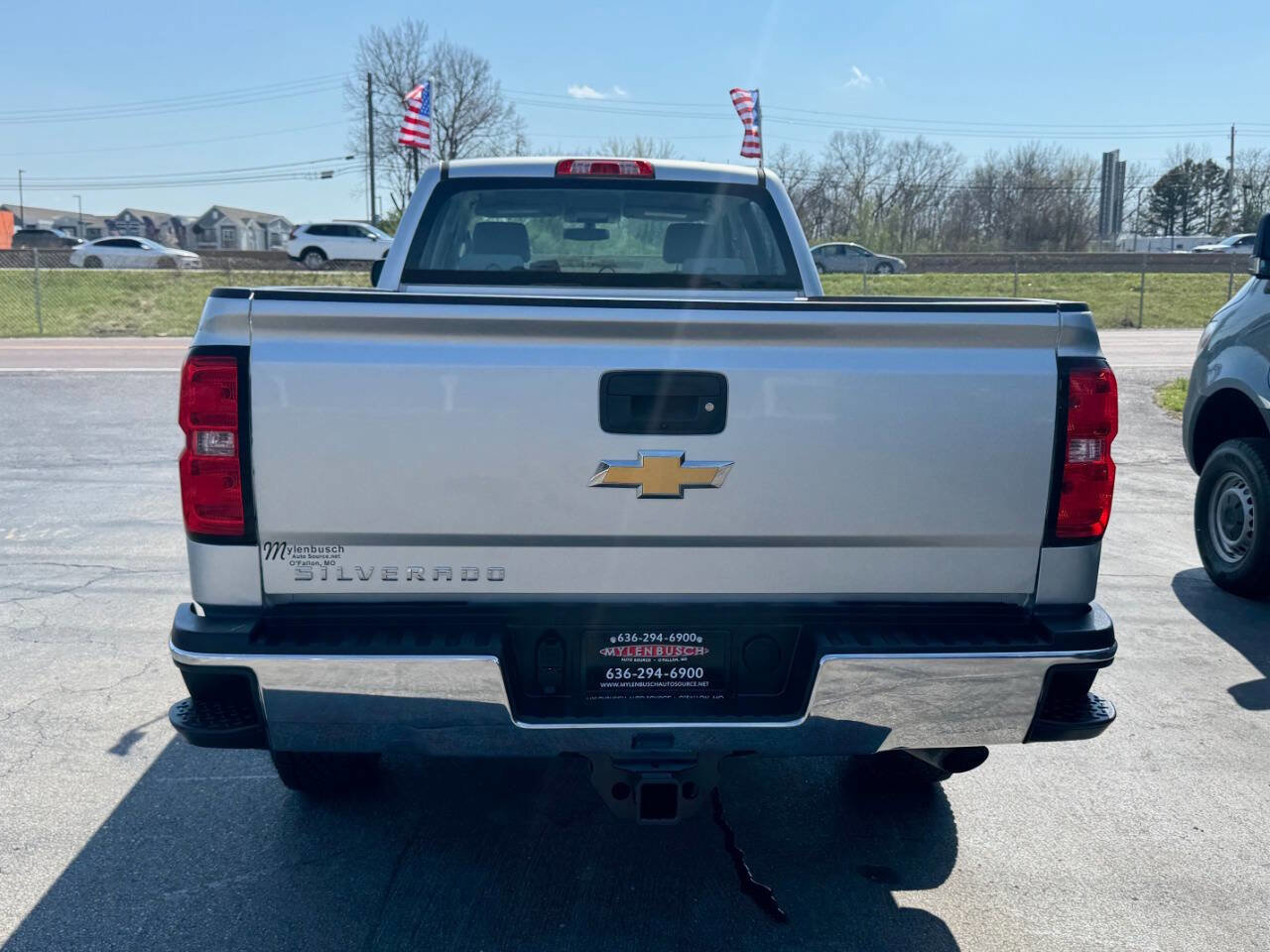 Used 2018 Chevrolet Silverado 2500 W/T AWD/4WD image 7