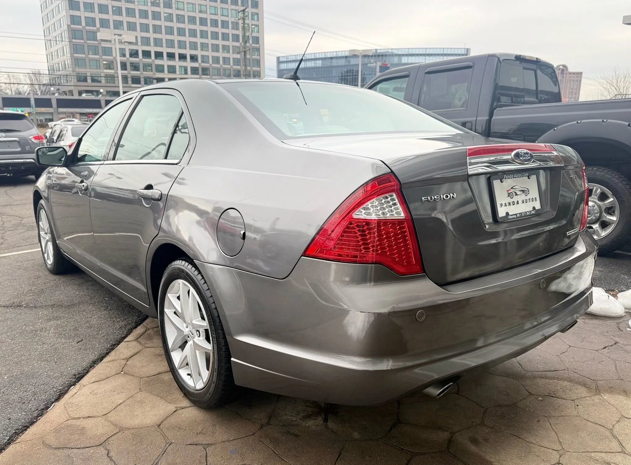 Used 2012 Ford Fusion SEL image 5