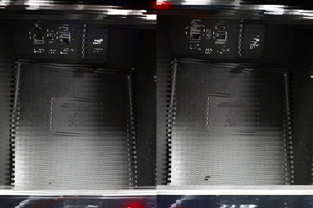 Used 2023 Jeep Grand Cherokee L Laredo image 27