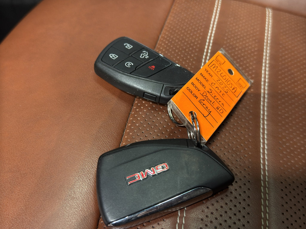 Used 2025 GMC Sierra 3500 Denali Ultimate image 49