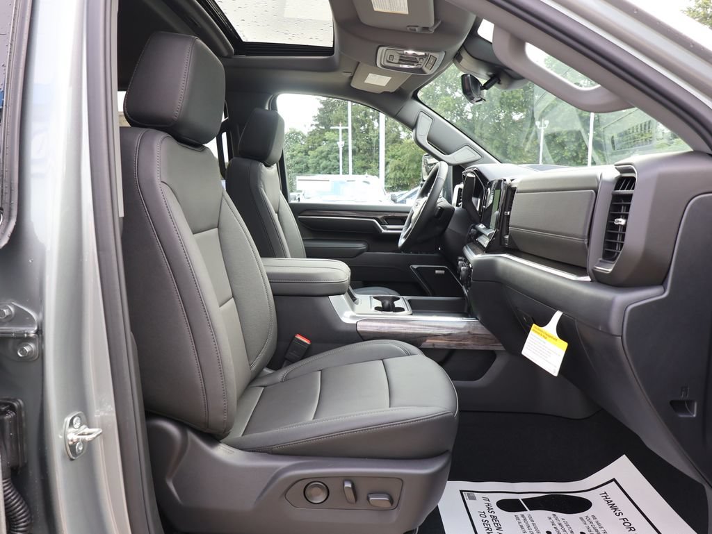 New 2026 Chevrolet Silverado 3500 LTZ w/ LTZ Plus Package AWD/4WD image 46