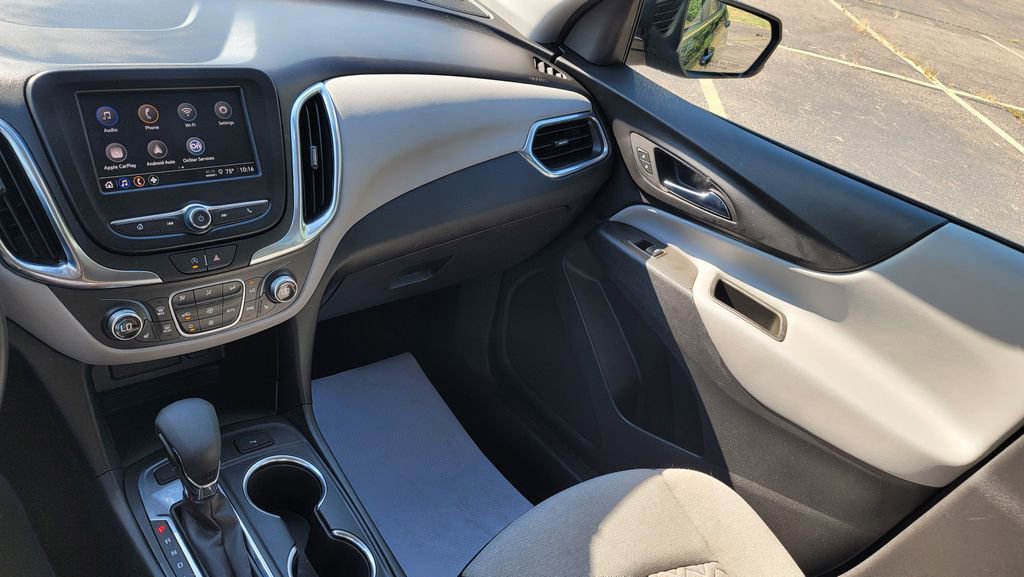 Used 2023 Chevrolet Equinox LT w/ Driver Convenience Package image 23